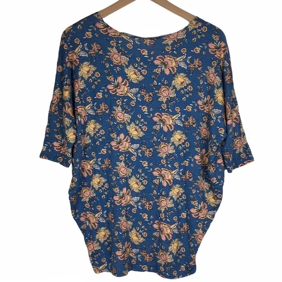 AGNES & DORA Dolman Tunic Top Blue Floral For the Love Cornflower Size Small NWT - Picture 5 of 11